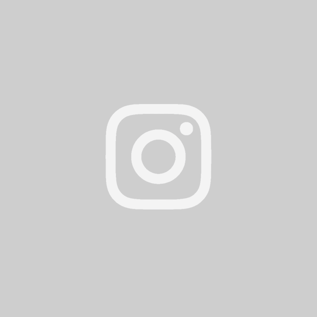 ＝「広告ガイドライン」の公表＝
　
2/18、厚生労働省から
「あはき・柔整広告ガイドライン」が公表されました！📢
　
これは・・・
ホームページ作り変えなきゃ！！！
　
SNSの過去投稿も全部見直さなきゃ！
　
どっひゃぁああああああ！
　
．
　
ということで、
今日からPC作業に追われます・・・
　
ホームページも随時更新予定です！
　
「キャッチフレーズ変わった！？」
となるかと思いますが、
考えが変わった、というより、
広告ガイドラインの公表に伴う、
広告規制でございます…
　
．
　
鍼灸師を守るために作られている法と法解釈。
　
「有資格者を縛るもの」
ではなく、みんなで守って消費者を守るためのもの。
　
．
　
広告制限について
思うところはたくさんあるけれど、
まずは自分が守っていかないと意味がない！
　
・・・
　
ということで、PC作業頑張ります…。
　
．
　
-----------------------------
　
お察しの方もいるかもしれませんが、
産後の体力の回復具合と
1日の過ごし方のリズムが整ってきたので、
徐々に施術もお仕事も再開し始めています🔅
　
SNSとホームページ内ブログに関しては、
以前と異なり、
日々のつぶやきのようなものも投稿して、
どんどん更新していこうと考えています！
　
（あくまでマイペースに！）
　
温かく見守ってくださると嬉しいです🐾
　
コメントなどもいつでもお待ちしております！
　
-----------------------------
　
＼＼当院の鍼灸のご予約はコチラから／／
https://kiki-shinkyu.com/booking/
　
いいなと思ったら
いいね・保存・フォローお待ちしてます💛
　
コメントで感想待ってます☻　
　
-----------------------------
#諏訪 #諏訪湖 #長野県 #長野 #肩こり #諏訪郡 #高浜 #鍼灸治療 #鍼灸 #鍼 #美容鍼 #針灸 #針灸治療 #東洋医学 #東洋医学好き #東洋医学で根本から治す #広告ガイドライン #広告規制